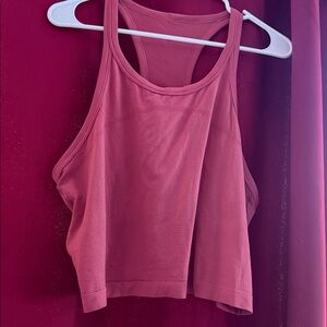 Lulu Sleeveless crop top 10 I think